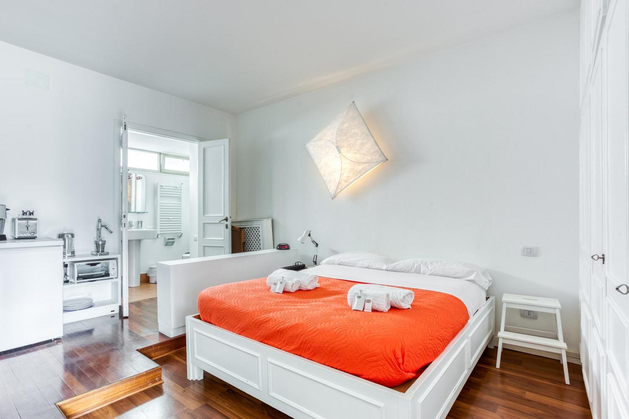Main Loft Capocci - Rione Monti Apartment Roma Ngoại thất bức ảnh